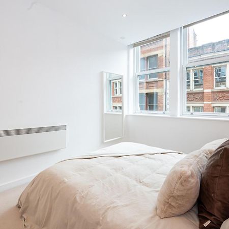 Boutique City Centre Apartment Манчестер Экстерьер фото